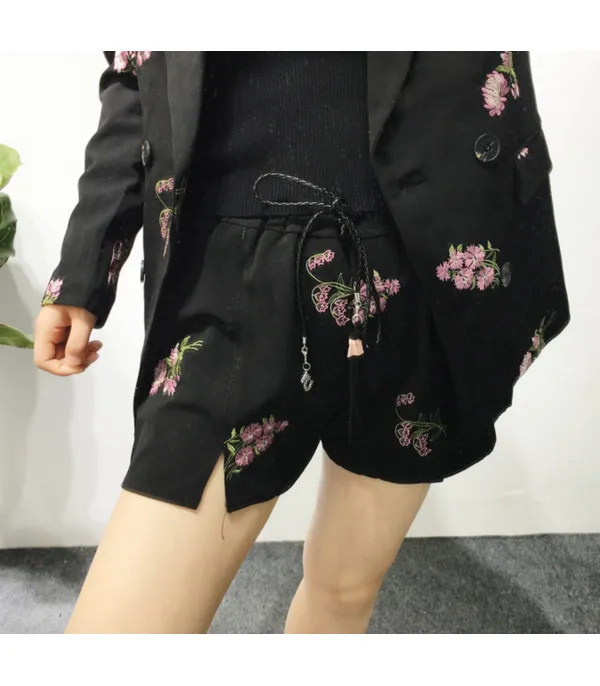 Completo blazer shorts fiori