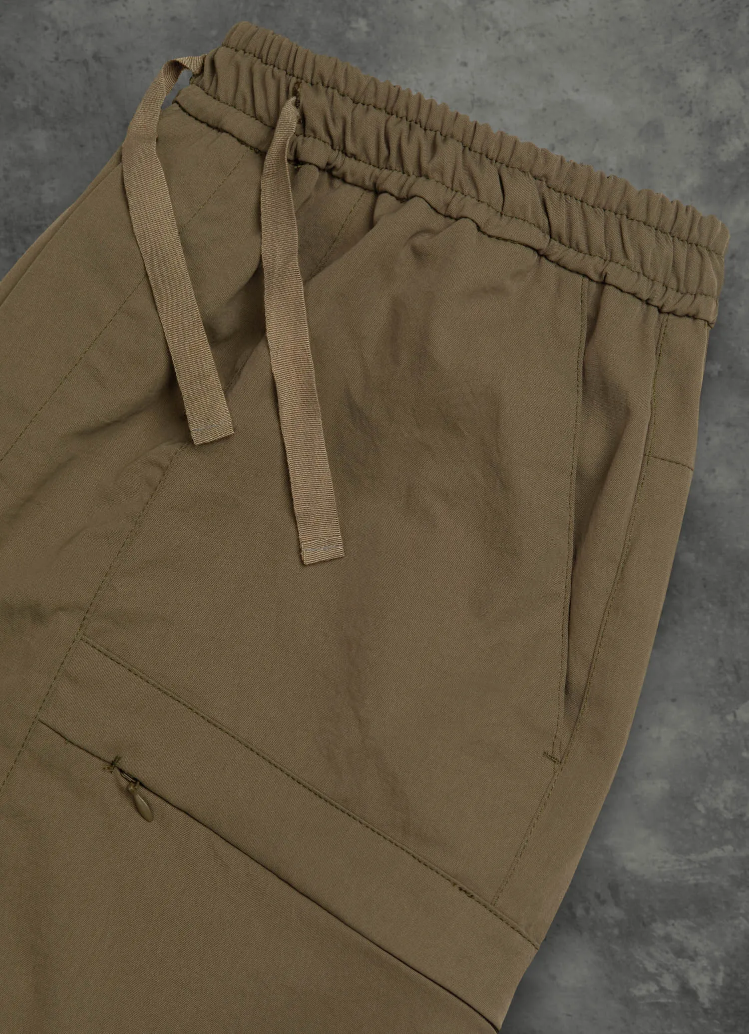 Drawstring Bermuda shorts in technical fabric