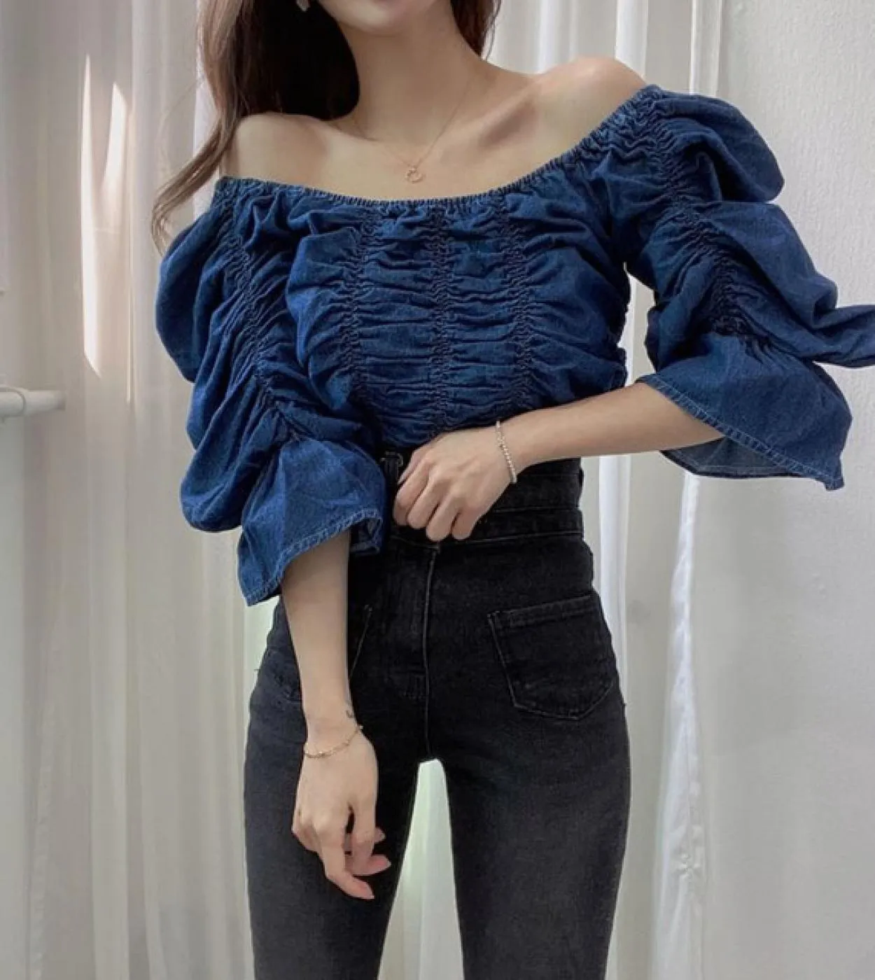 Estate Denim Donna Top Slash Neck Offshoulder Camicetta blu Donna manica corta Chic Camicia ampia pieghettata 14520 Donna B