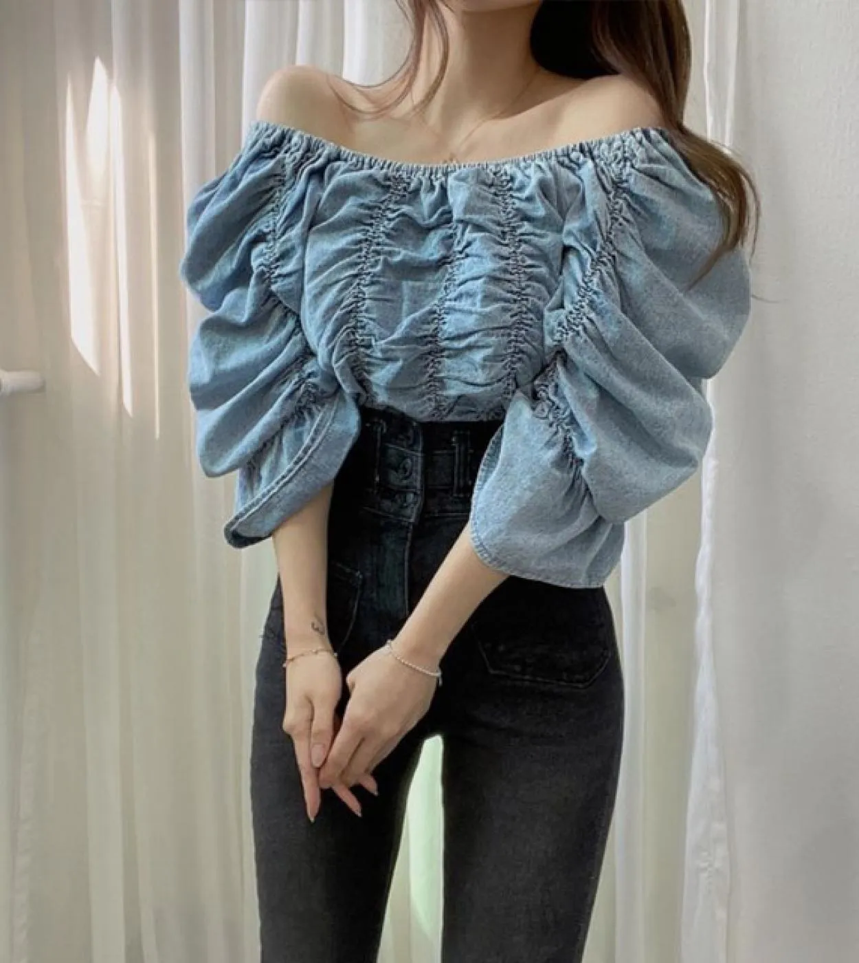 Estate Denim Donna Top Slash Neck Offshoulder Camicetta blu Donna manica corta Chic Camicia ampia pieghettata 14520 Donna B