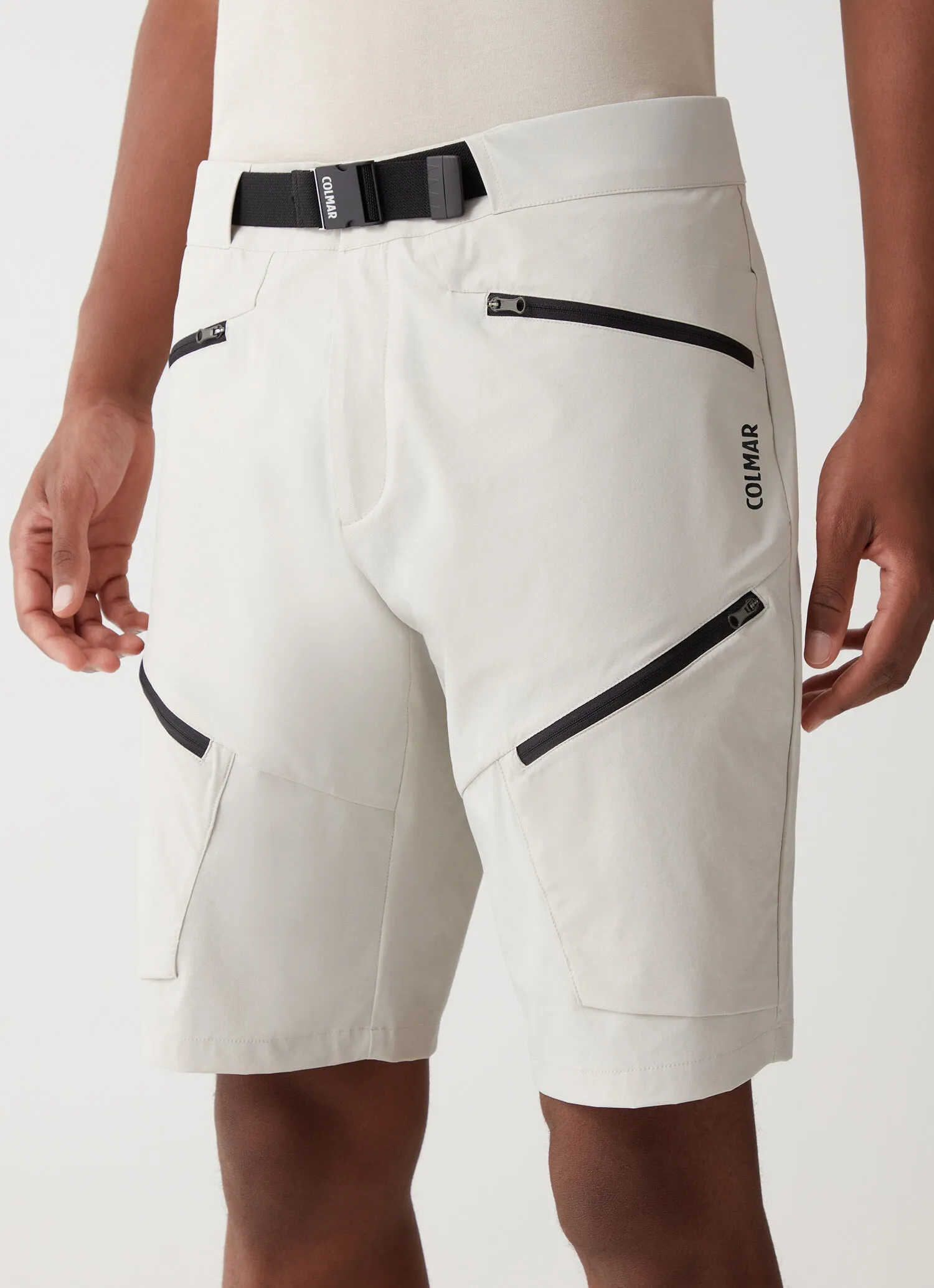 Multi-pocket shorts