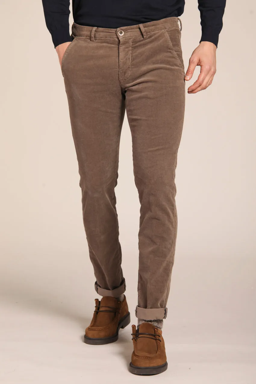 Torino Style pantalon chino homme en velours 1500 rayé coupe slim  ①.