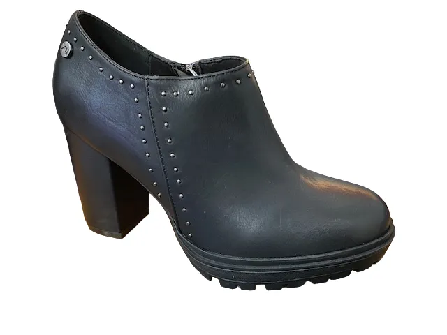 Xti heeled shoe Zapato Negro 49554 